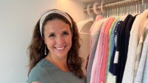 Ordnungscoachin Dorith Schumacher zeigt, wie man durch mehr Ordnung das Feng Shui verbessert.